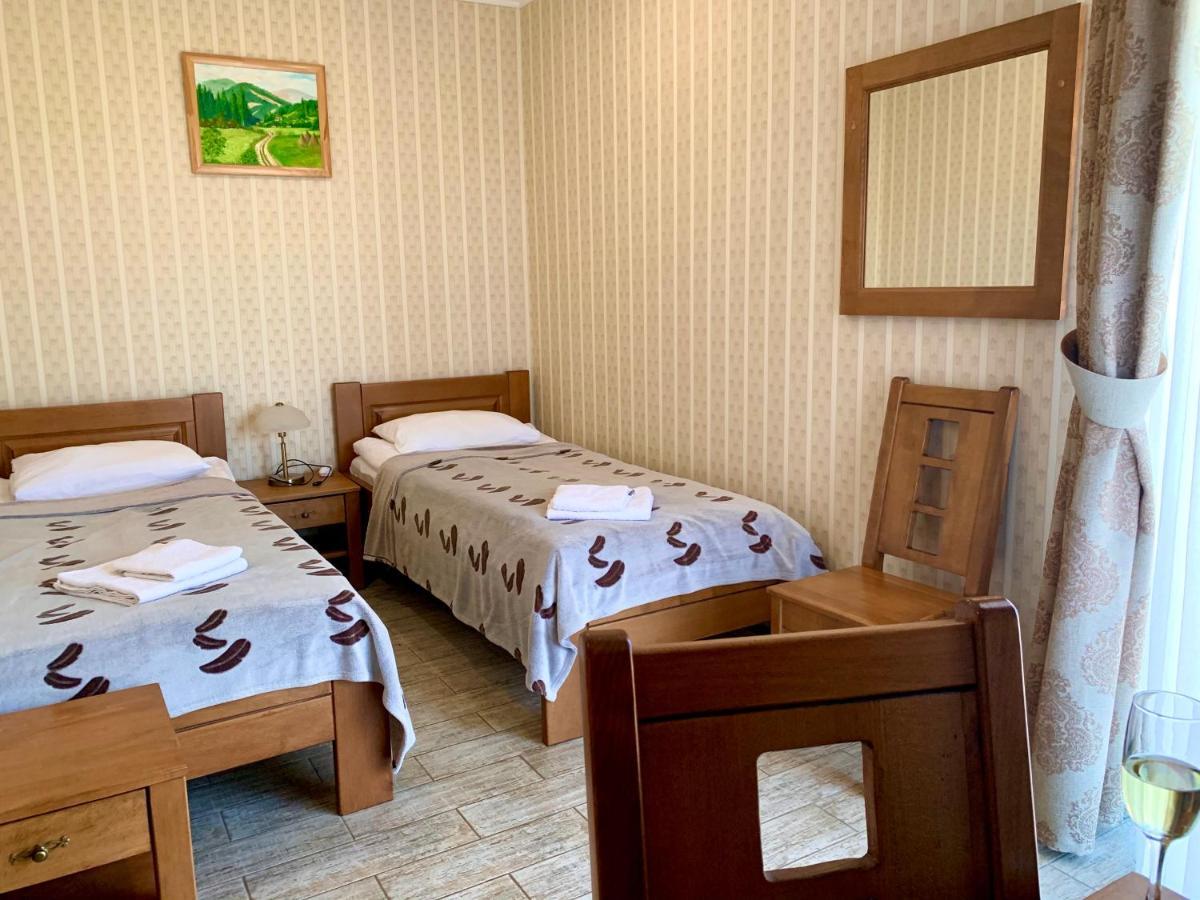Mini Hotel Solnce Karpat Polyana  Exterior foto